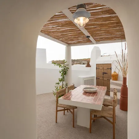 Kanava Cave Winery Villa