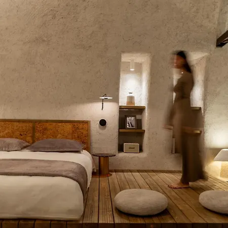 Kanava Cave Winery Villa *