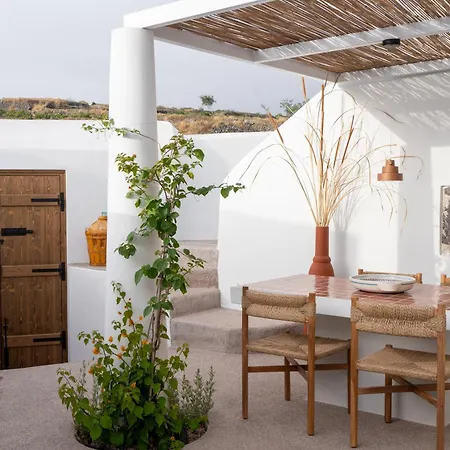 Kanava Cave Winery Villa