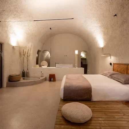 Kanava Cave Winery Villa Messaria (Santorini)