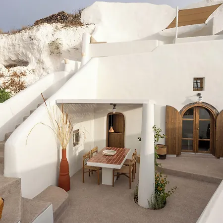 Villa Kanava Cave Winery *