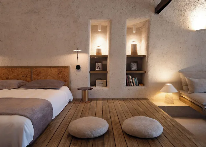 Kanava Cave Winery Villa *